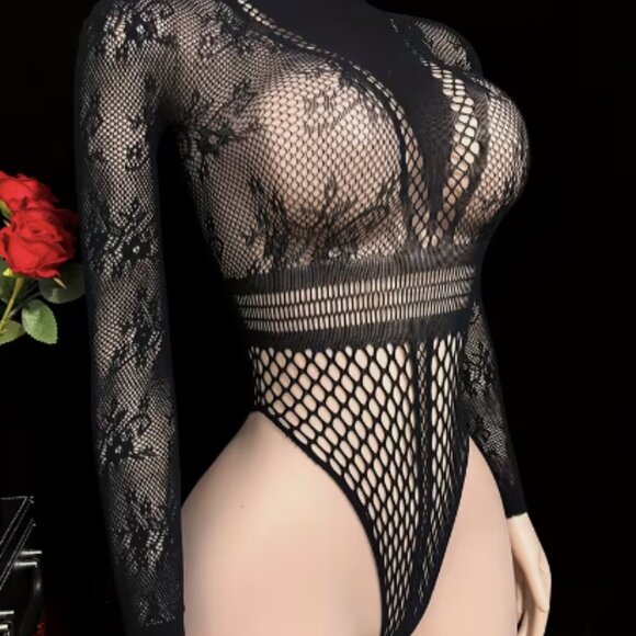 Black Lace Long-Sleeve Fishnet Teddy Bodysuit - Picture 3 of 6